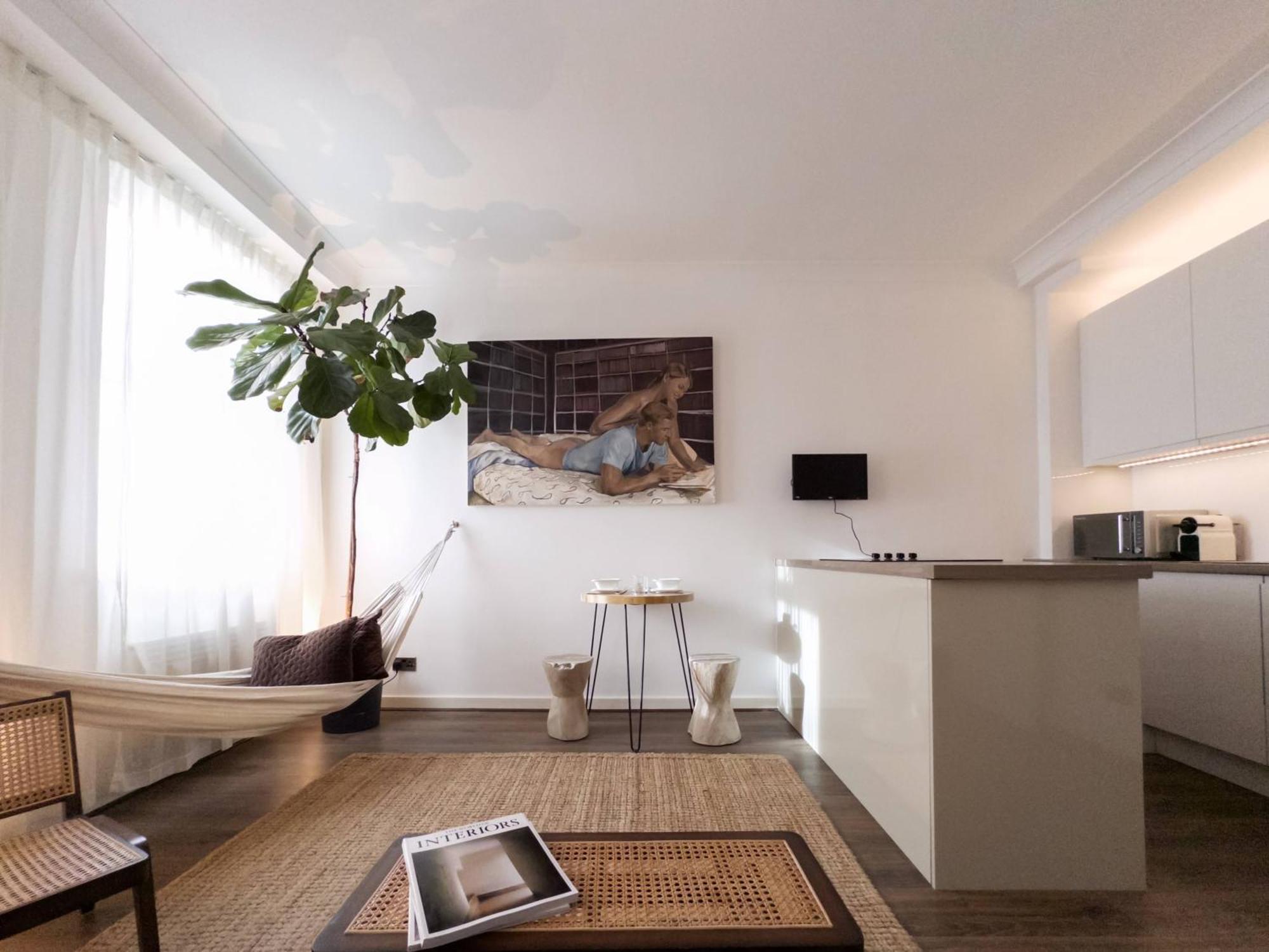 Tranquil Oasis W 100Inch Cinema & Hammock, By The Design Traveller Apartment London Luaran gambar